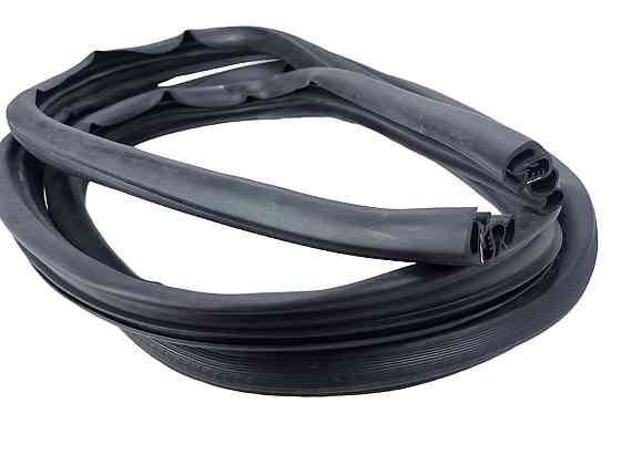 Ущільнювач 2170 передній (3315 мм) двері Мукачево