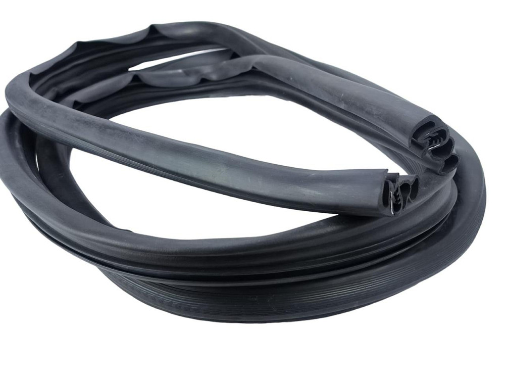 Ущільнювач 2170 передній (3315 мм) двері Мукачево - фото 1