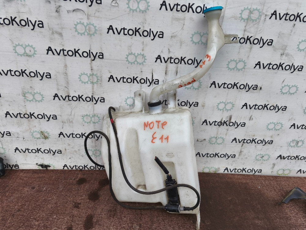 Бачок омивача з моторчиком Nissan Note E11 2005-2012 Ковель - фото 1