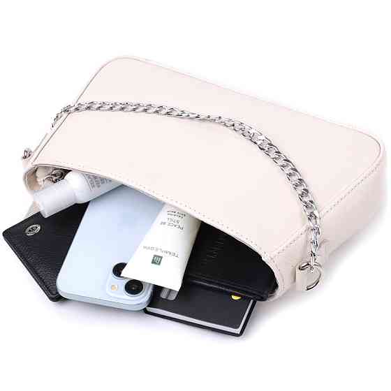 Сумка багет с цепочкой и съемным ремешком из натуральной кожи Shvigel 22835 Бежевая Киев