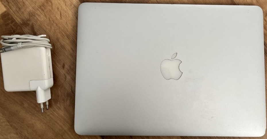 Ноутбук: Apple MacBook Air 13 (2011) Intel Core i5, A1369 Киев - изображение 3