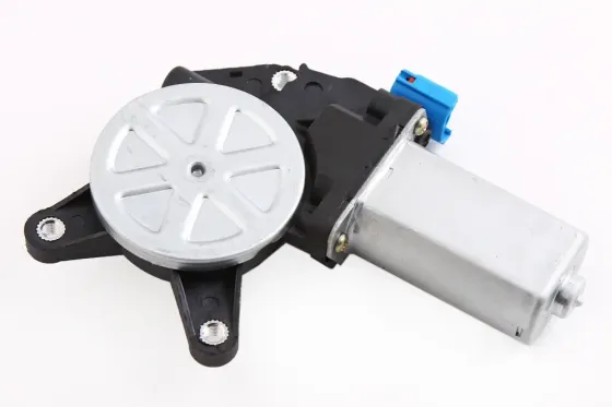 Моторедуктор эл./стеклопод. Lanos нов. обр. Flagmus левый без провода (шестерня) Винница