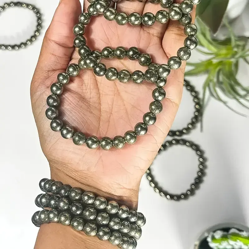 Браслет из пирита 8 мм, длина 19 см — эластичный браслет из натурального камня Киев - изображение 6