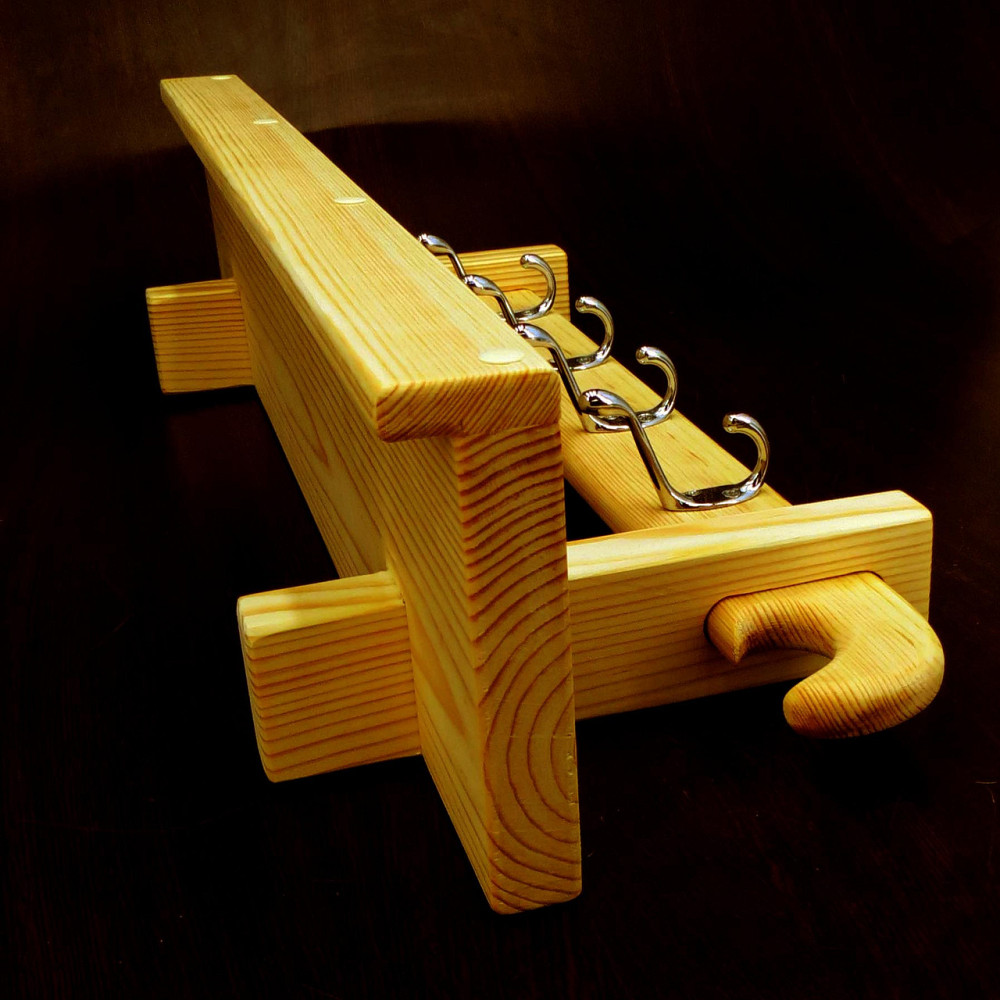 Вешалка для одежды 