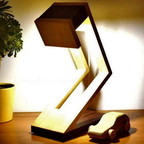 Светильник настольный 