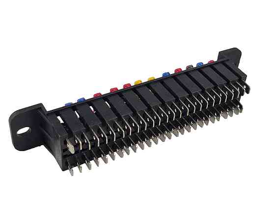 Блок 2101, 2102, 2103, 2106, Таврія 1102-1105, ГАЗ, Богдан, МТЗ, Камаз, Урал Євро 735 запобіжників Мукачево