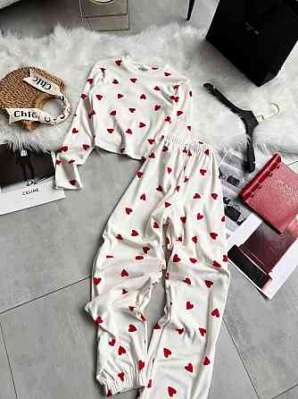 Жіноча стильна принтована домашня піжама з плюшевого велюра Одеса