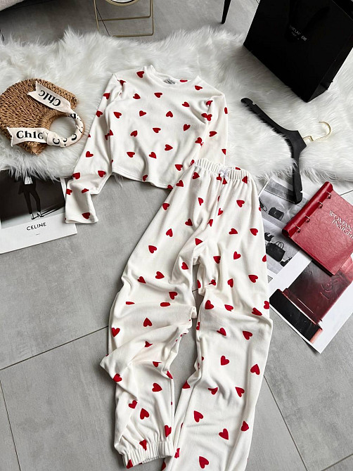 Жіноча стильна принтована домашня піжама з плюшевого велюра Одеса - фото 5