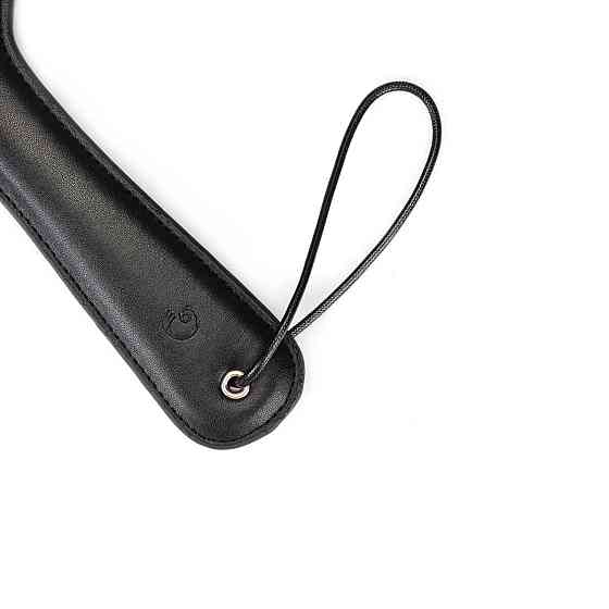 Паддл в виде кошачьей лапки Liebe Seele Round Paddle Black/White Sex Aura Киев