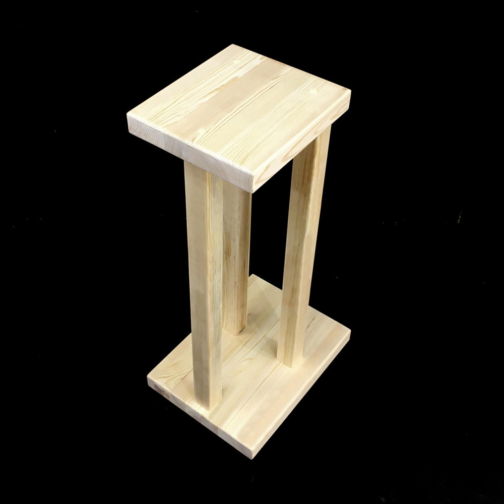 Стойка под акустику 