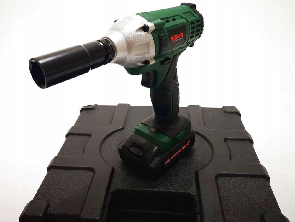 Гайковерт ударный аккумуляторный SR-023 1/2