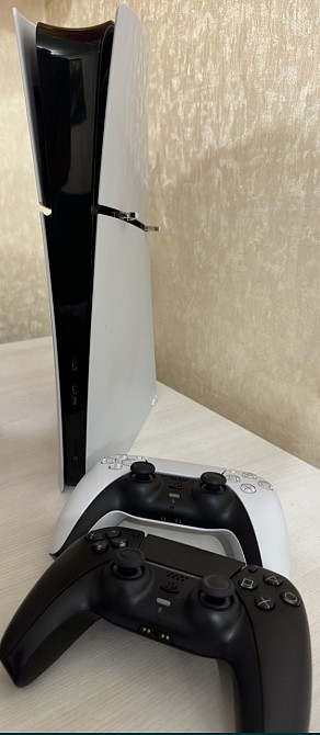 Приставка: SONY PlayStation 5 Slim Digital + 2 Dualsense + ігри. Харків - фото 1