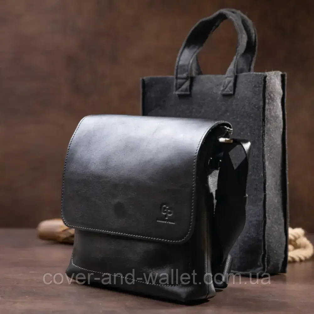 Наплечная мужская сумка на магнитах из черной гладкой кожи Grande Pelle 754610 Киев - изображение 9