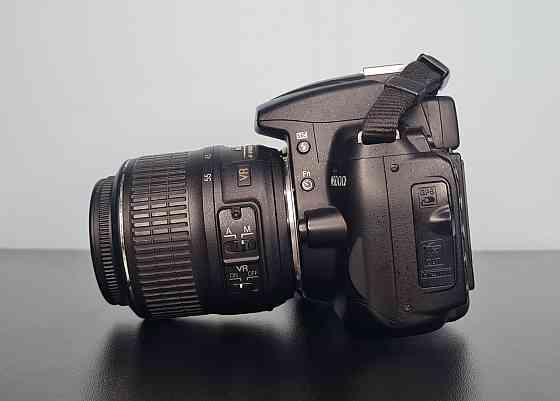 Дзеркальний фотоапарат Nikon D5000 + kit об'єктив 18-55 + сумка + SD 64GB Клевань