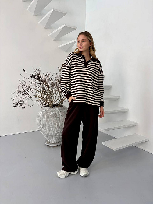 Женский стильный повседневный костюм поло на пуговицах, брюки палаццо тринитка. Шоколад Одесса - изображение 1