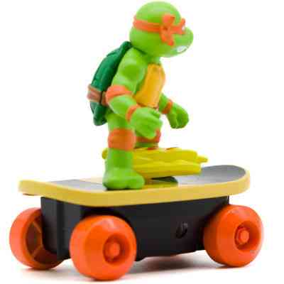 Игровой набор Funrise TMNT Черепашки-ниндзя классические Скейтбордист с лаунчером Микеланджело (71041) Винница