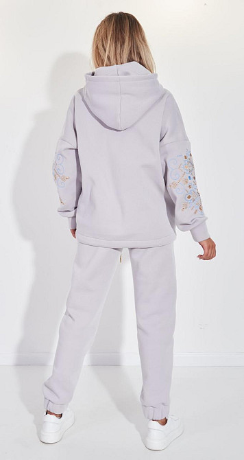 Теплий костюм з українською вишивкою Київ - фото 4