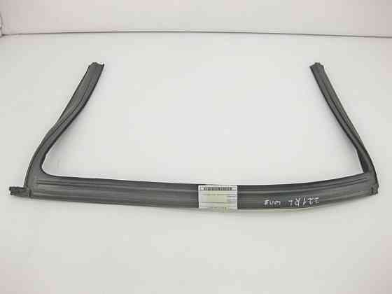 Mercedes-Benz  A2217356525 Ущільнювач опускного скла задніх лівих дверей S-Class W221 Одеса