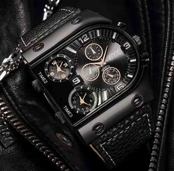 Подарунковий набір для чоловіків наручний годинник браслет кулон та кільце чорний Київ