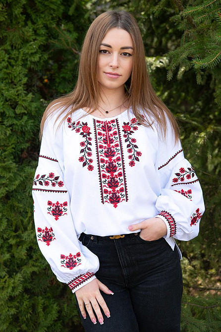 Вишиванка жіноча, біла лляна топ 60 Київ - фото 1