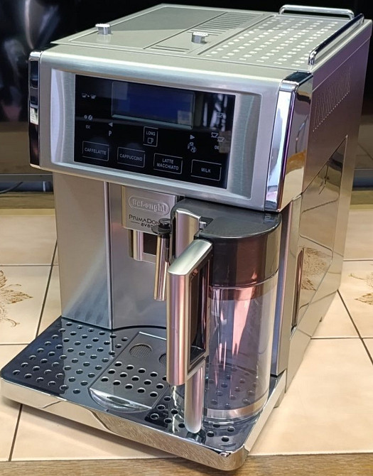 Кофеварка Delonghi PrimaDonna Esam 6700 / Latte, Cappuccino Киев - изображение 4