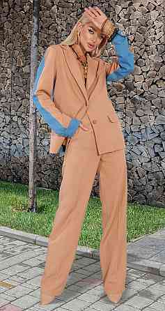 Гарний брючний костюм Київ