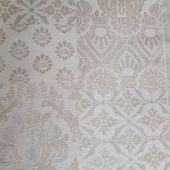 Шпалери метрові вінілові на флізелін Yuanlong Samsara східний стиль під килим бежеві срібло на білому 3д Київ