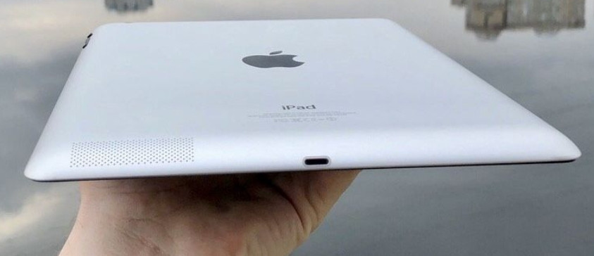 Планшет Apple iPad 4 9.7