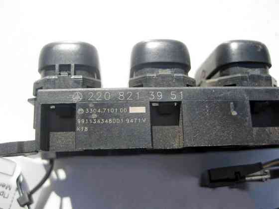 Mercedes-Benz  A2208213951 Блок кнопок протиугінної системи, "P))) OFF", керування задньої шторки S-Class W220 Одесса