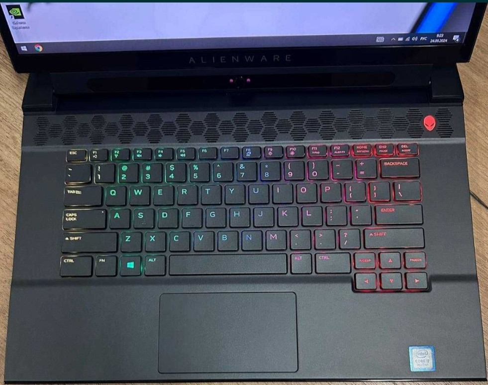 Ноутбук DELL Alienware m15 R2 144Hz. i7-9750H , 16Gb SSD 512Gb , RTX 2060 Київ - фото 5
