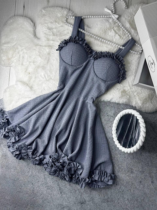 Жіноче святкове ефектне плаття на бретелях із чашечками жатка зара Сірий, 42/44 Одеса - фото 2