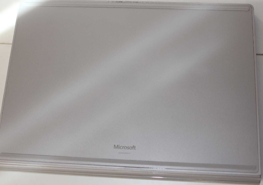 Ноутбук Microsoft Surface Book 2 15