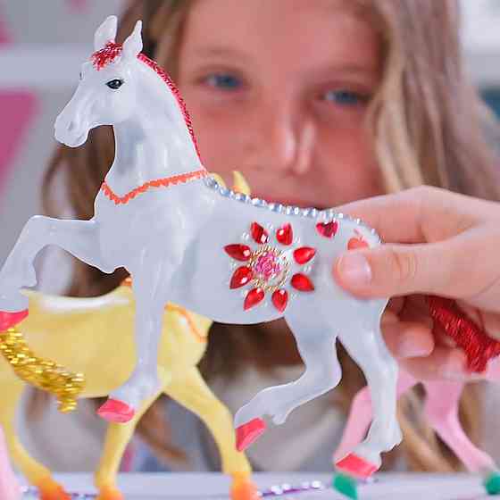 Колекційна фігурка – Блискуча конячка Днепр