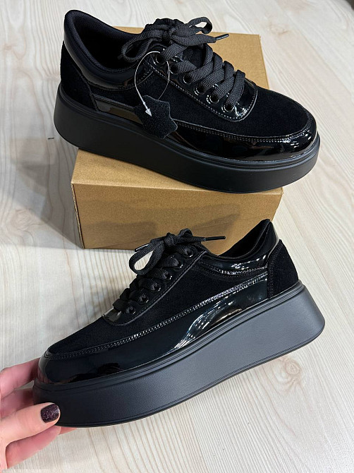 Кеды женские Hengji 536-9 комбинированные из замши и лаковой кожи на платформе черные, 39, 25 см Киев - изображение 7