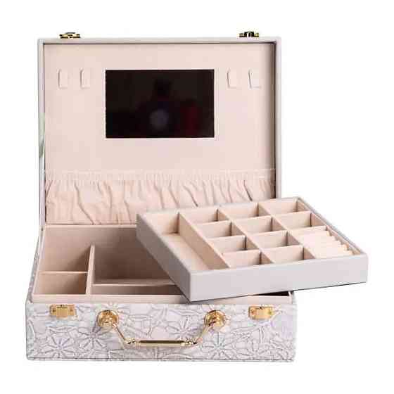 Двоярусна шкатулка для прикрас з дзеркалом Київ