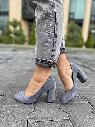 Nivelle Туфлі жіночі NIVELLE сірі натуральна замша каблук 9 см 35-40 (1592/8051-8045) Коломия