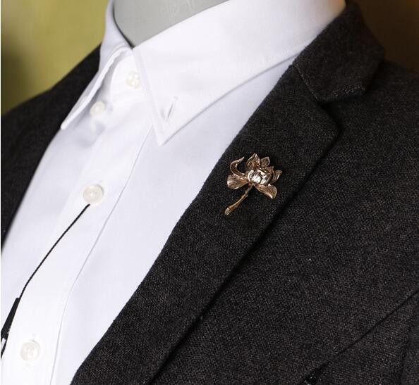 Брошь на одежду Лотос латунь Киев - изображение 2