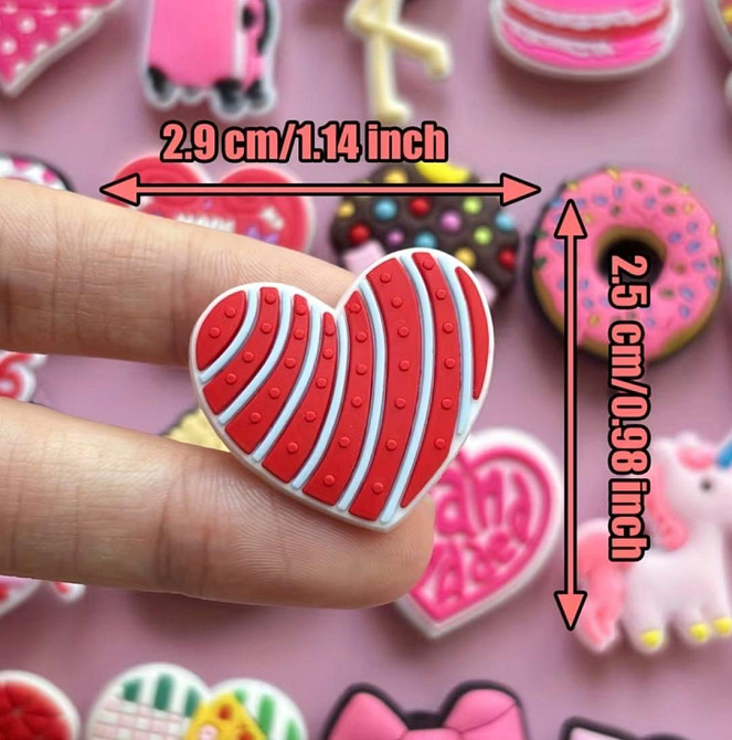 Джибитсы розовая тематика 2.9×2.5 см набор 10 шт — декор для кроксов girl power, случайный выбор Киев - изображение 5