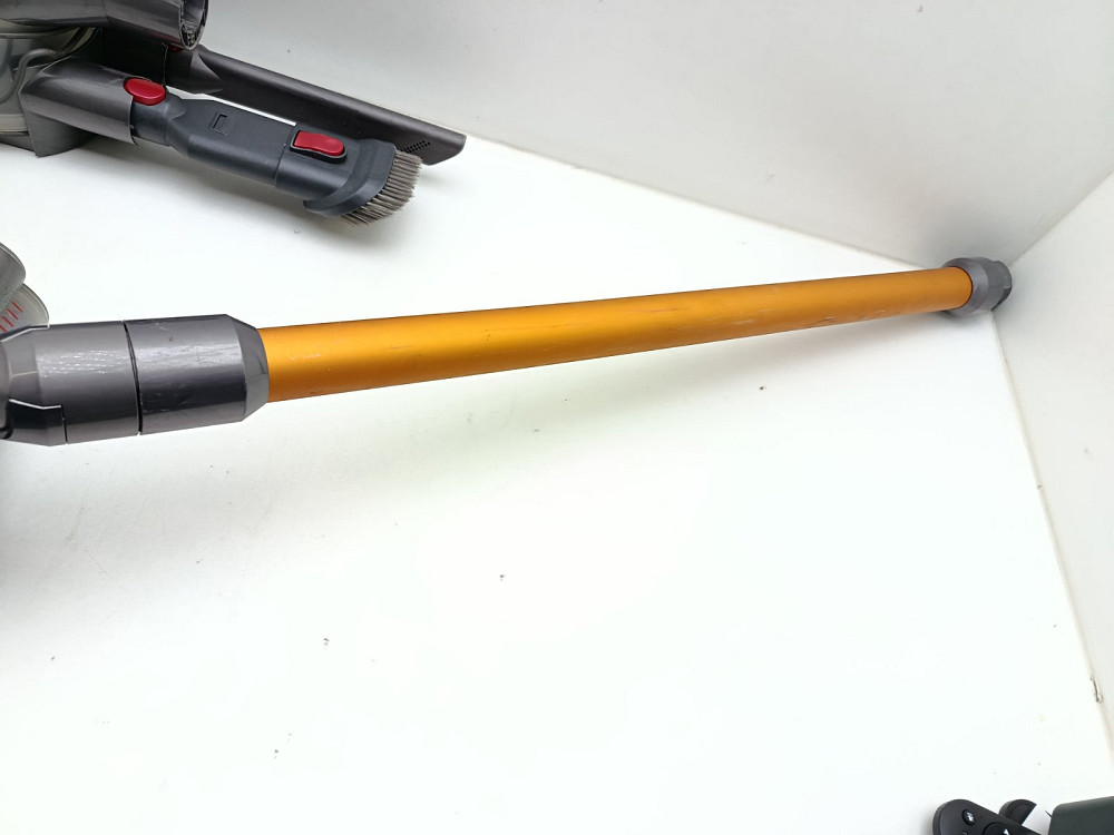 Акумуляторний пилосос Dyson V8 Absolute (товар вживаний) Луцьк - фото 4