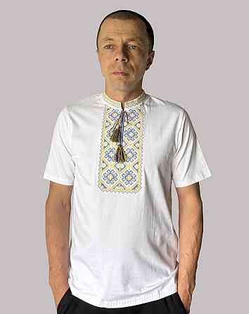 Футболка вышиванка белая с желтым и голубым орнаментом Киев