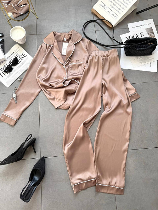 Жіноча легка піжама-двійка: сорочка та штани шовк Бежевий, 42/44 Одеса - фото 1