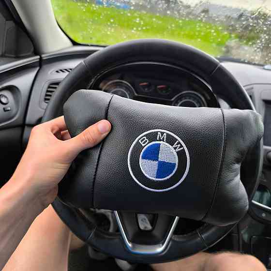 Подарунок подушка дорожня BMW, Сувенірні автомобільні подушки, Подушка для салону авто HC-27 Івано-Франківськ