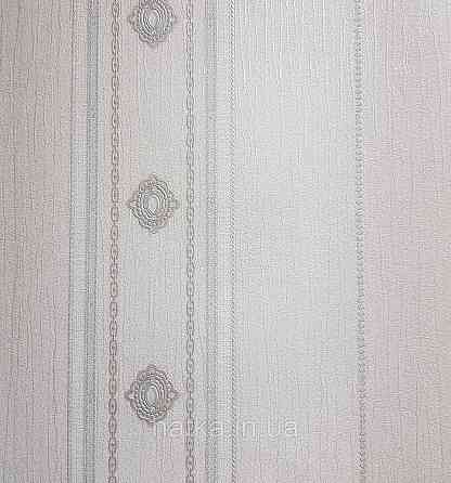 Шпалери вінілові на флізеліні AdaWall Seyyah 1.06х10 смуги широкі завитки розетки структурні білі срібло Київ