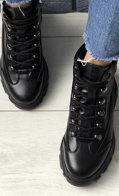 Без бренда Черевики жіночі RONE чорні натуральна шкіра зимові 37р.-24см. 39р.-25см (SONY-1 2837 Коломыя - изображение 2