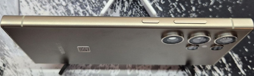 Смартфон Samsung S24 Ultra 12/512Gb. Titanium Gray Новый. Киев - изображение 3