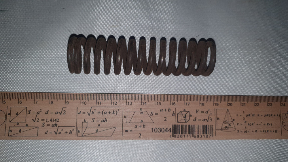 Пружина сжатия 24х95х3.5 мм. СССР. Харьков - изображение 1