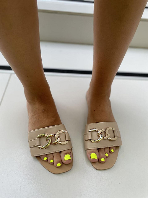 Seben Зручні шльопанці жіночі еко-шкіра бежеві на низькому ходу Seben T118-3 р. 38, 40, 41 / Шл Коломыя - изображение 4