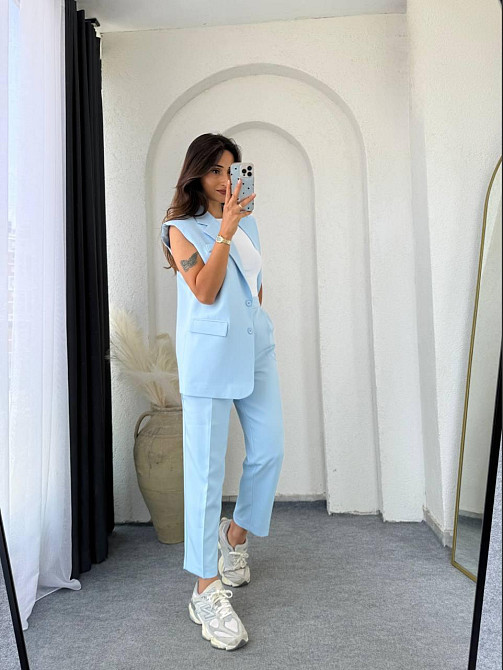 Жіночий базовий брючний костюм-двійка: жилет і штани креп костюмка Блакитний, 42/44 Одеса - фото 5