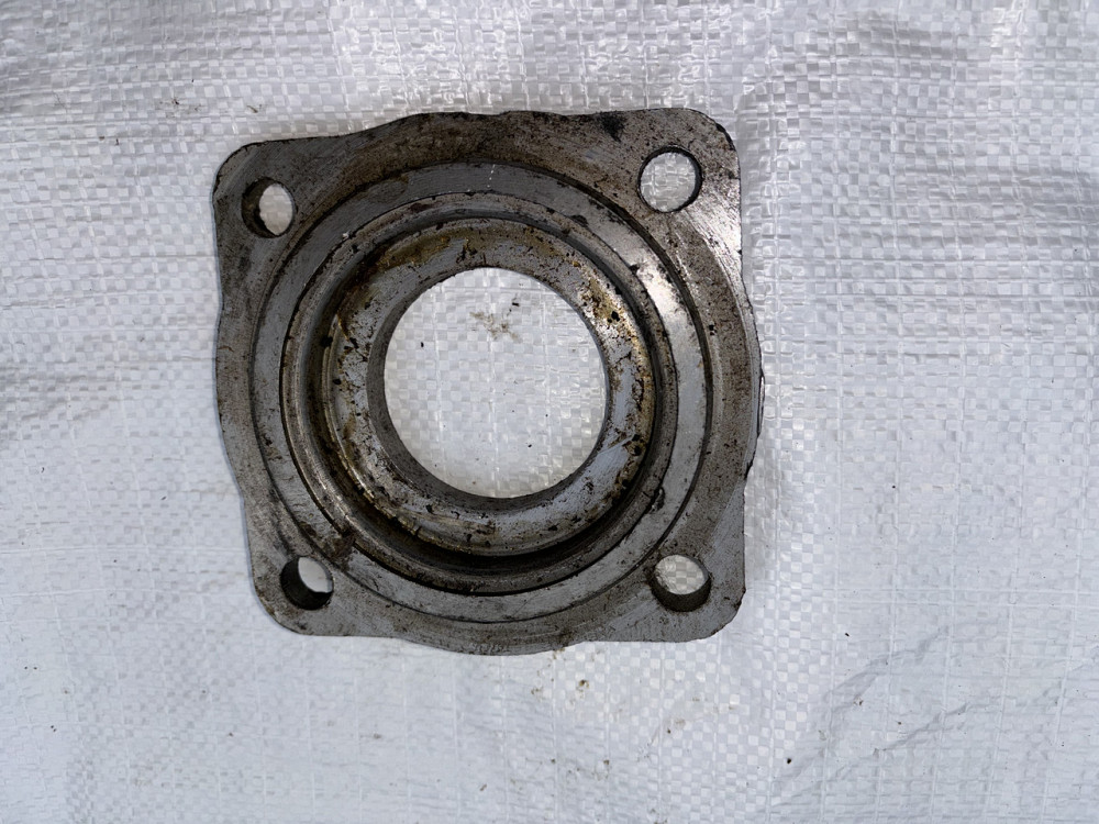 Кришка корпусу підшипника БДТ-7. Харків - фото 1