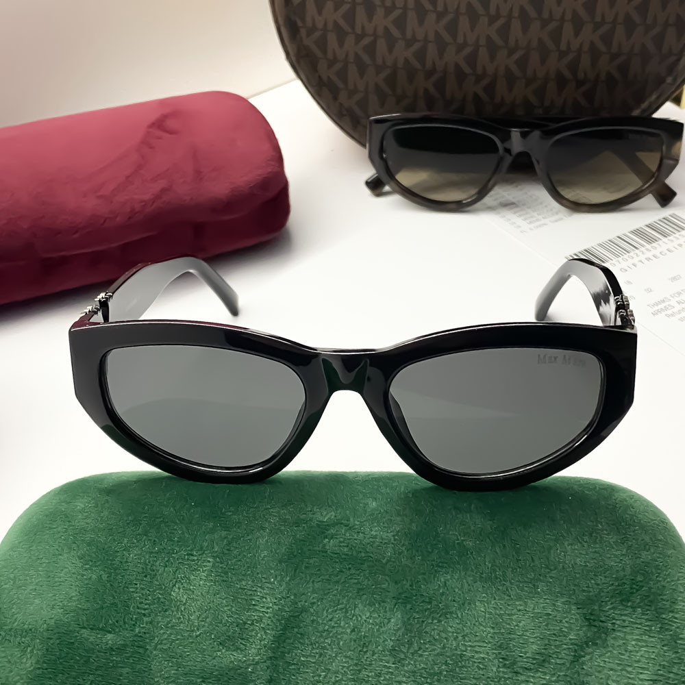 Женские солнцезащитные очки Max Mara (3610) черные Киев - изображение 6